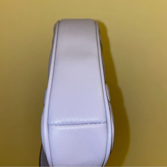 Coach mini wristlet New - Picture 3 of 9